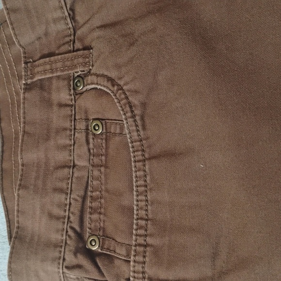 Van Heusen Studio Men's Pants - Picture 5 of 6